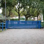 Le Louvre Ξενοδοχείο *